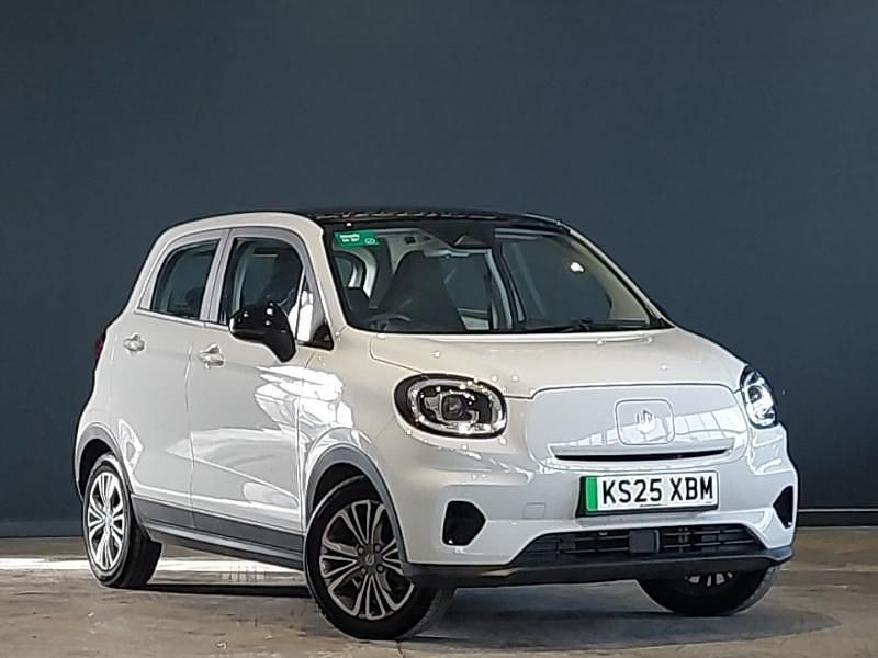 White Used 2025 Leapmotor T03 Hatchback | £12,998 - Image 1/4