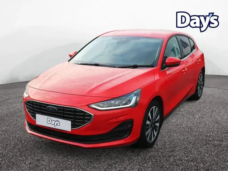 Usado Ford Focus Titanium X 125 CV (91 kW) 2023 Rojo Utilitario