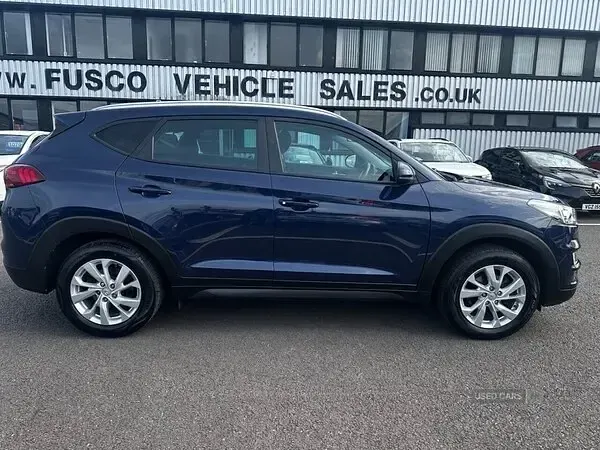 Used Hyundai Tucson SE 132 HP (97 kW) 2020 Blue SUV