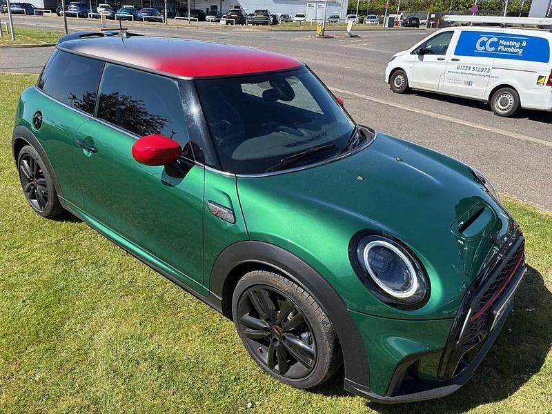 Usado Mini Cooper S Hatch 2023 Verde Citadino