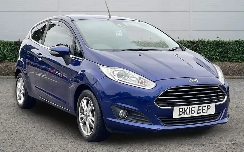 Used Ford Fiesta Zetec 101 HP (74 kW) 2016 Hatchback