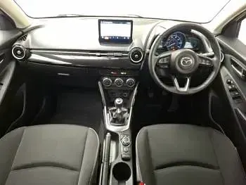 Used Mazda 2 Center-Line 75 HP (55 kW) 2023 White Hatchback