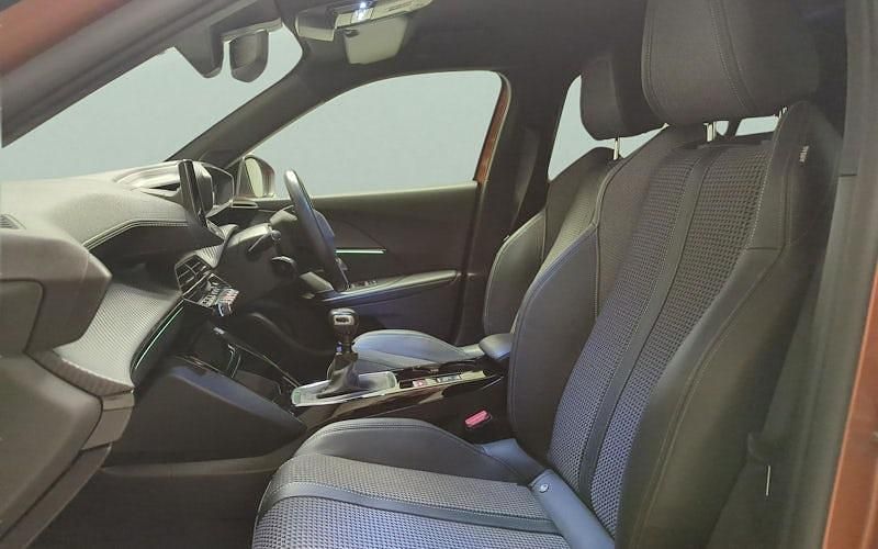 Used Peugeot 2008 GTi 131 HP (96 kW) 2022 Orange SUV