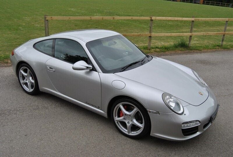 Arctic silver Used 2009 Porsche 911 Carrera S Coupe | £37,990 (Fair price) - Image 1/4