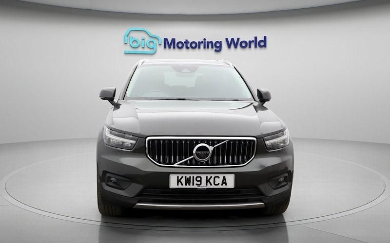 Used Volvo XC40 Inscription 190 HP (139 kW) 2019 Grey SUV