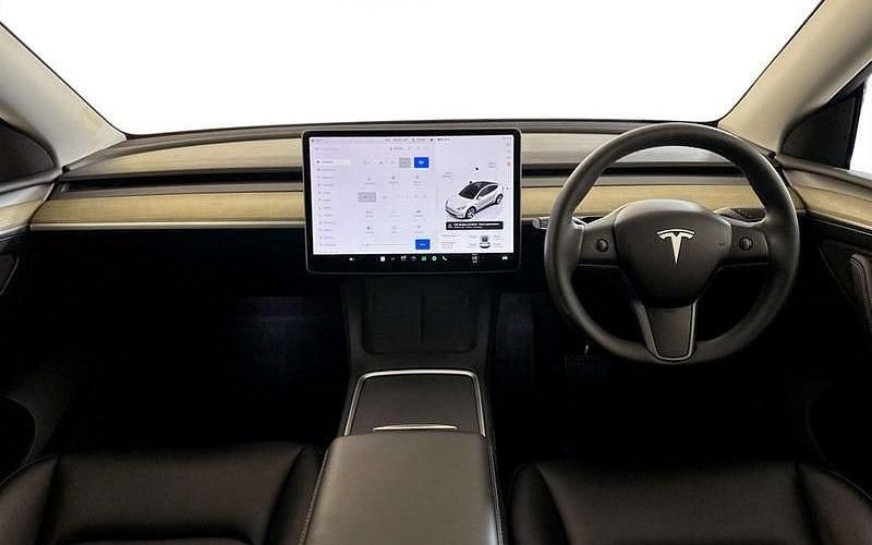 Used Tesla Model Y RWD 219 kW (299 HP) 2024 SUV