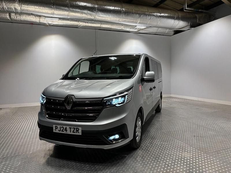Used Renault Trafic 2024 Grey MPV