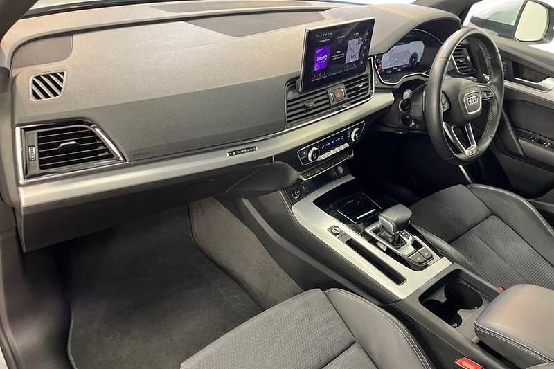 Used Audi Q5 S-Line 204 HP (150 kW) 2021 Silver SUV