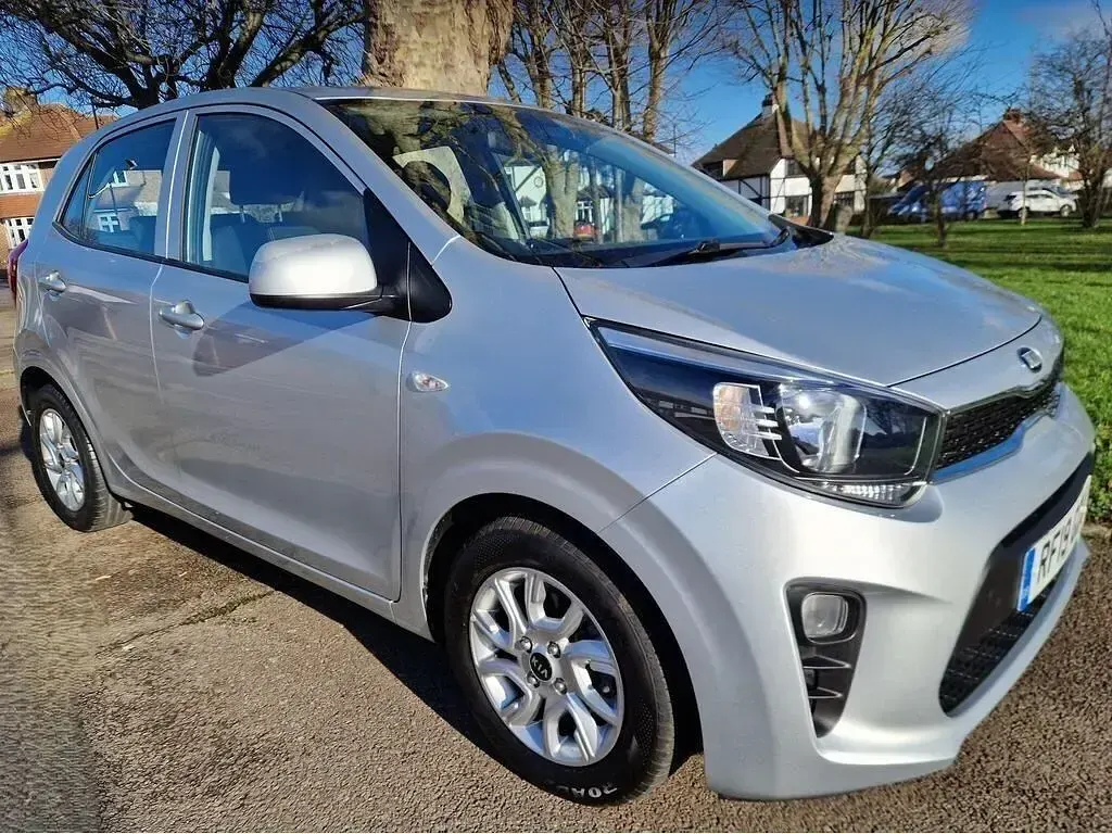 Second-hand Kia Picanto 2019 Argintiu Hatchback
