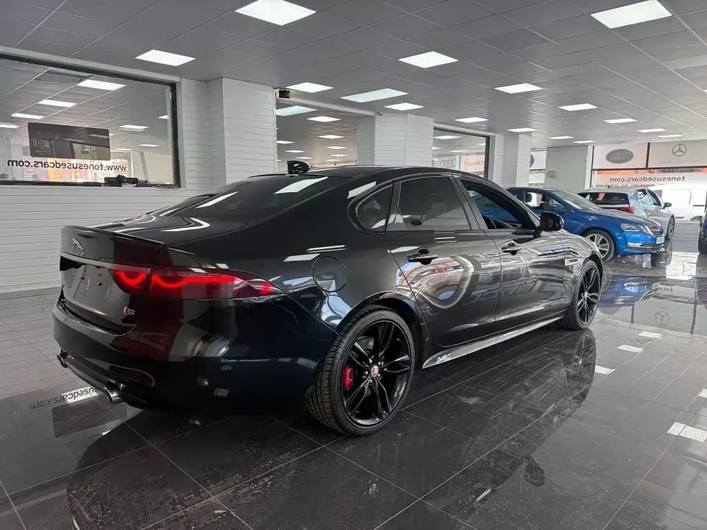Used Jaguar XF S 300 HP (220 kW) 2017 Black Sedan