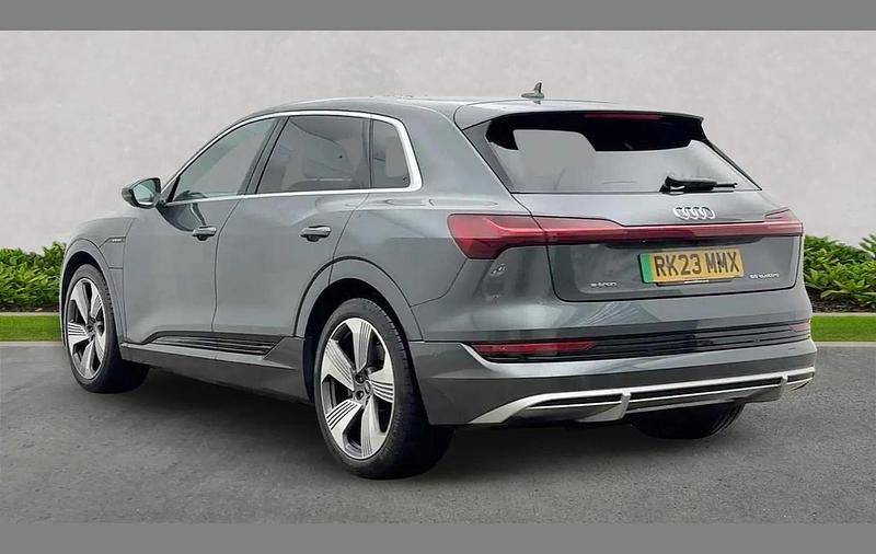 Used Audi e-tron S-Line 300 kW (408 HP) 2023 Grey SUV