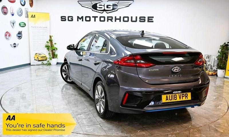 Used Hyundai Ioniq Premium SE 141 HP (103 kW) 2018 Grey Hatchback