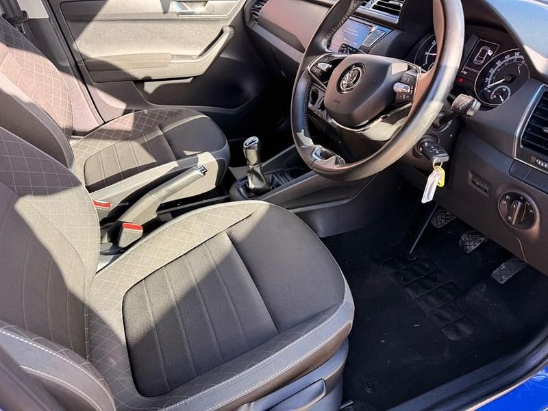 Used Skoda Fabia SE 60 HP (44 kW) 2020 Blue Hatchback