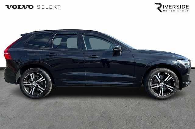 Used Volvo XC60 R-Design 250 HP (183 kW) 2019 Black SUV