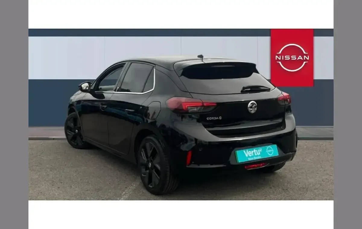 Used Vauxhall Corsa-e Elite 100 kW (136 HP) 2021 Black Hatchback