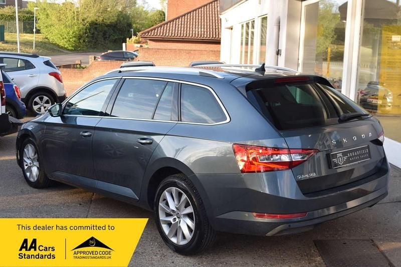 Used Skoda Superb SE Technology 120 HP (88 kW) 2019 Grey Estate