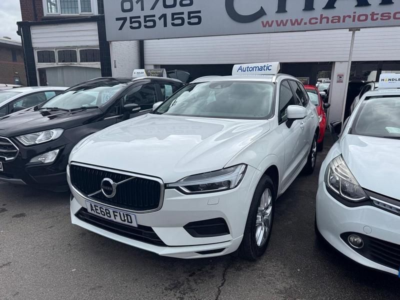Used Volvo XC60 Momentum 2018 White SUV