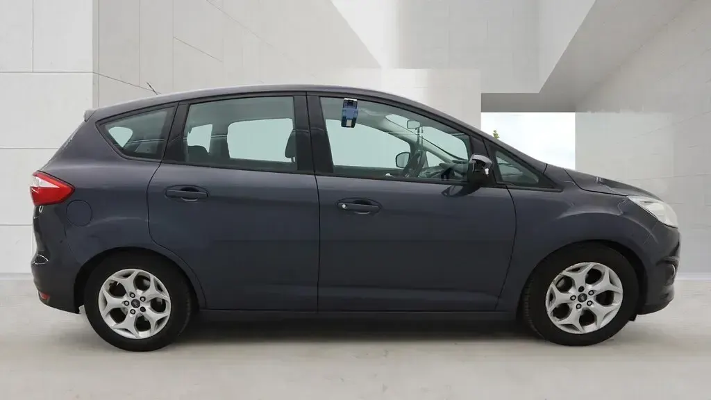 Used Ford C-MAX Zetec 103 HP (75 kW) 2012 Blue MPV