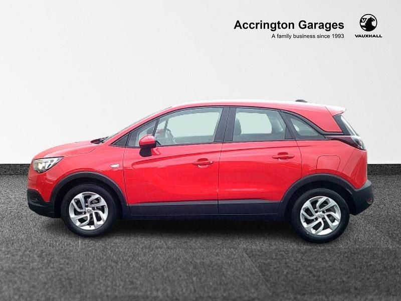 Used Vauxhall Crossland X 2018 Lava red SUV