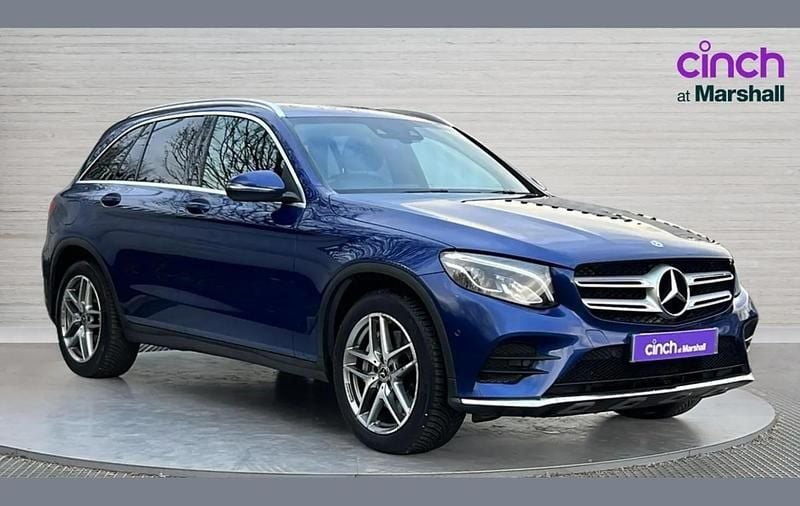 Used Mercedes GLC250 AMG line 200 HP (147 kW) 2018 Blue SUV