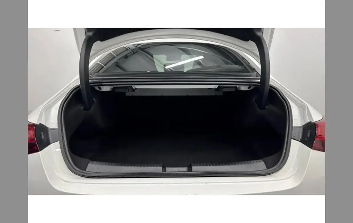 Used Mercedes CLA220 Executive 187 HP (137 kW) 2025 White Coupe