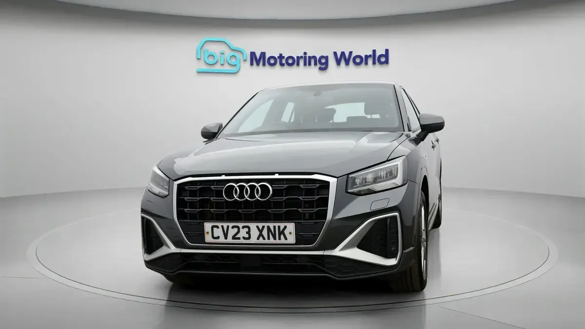 Used Audi Q2 S-Line 150 HP (110 kW) 2023 Grey SUV