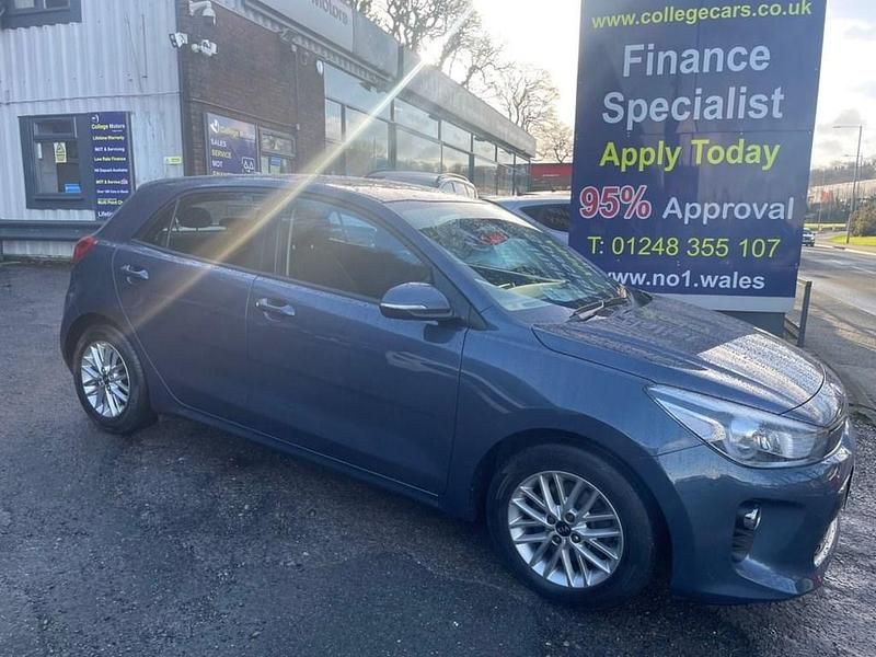 Blue Used 2019 Kia Rio 2 Hatchback | £11,995 (Fair price) - Image 1/4