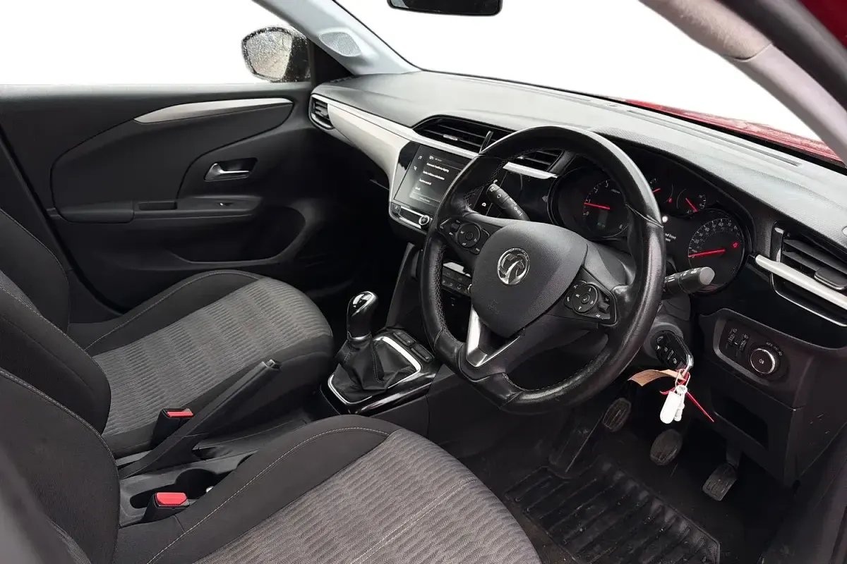 Used Vauxhall Corsa Edition 75 HP (55 kW) 2022 Red Hatchback
