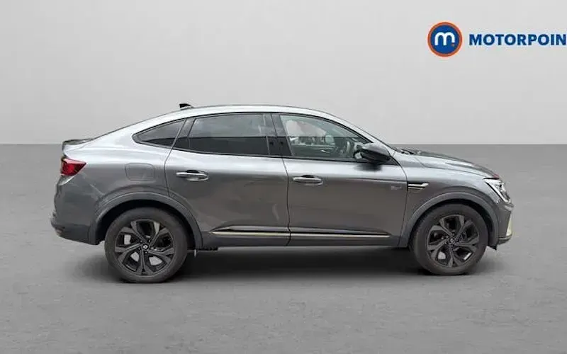 Used Renault Arkana Engineered 143 HP (105 kW) 2023 Grey SUV