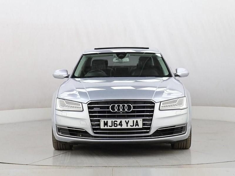 Used Audi A8 Sport 258 HP (189 kW) 2014 Silver Sedan