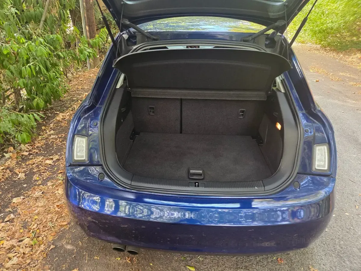 Used Audi A1 Sport 120 HP (88 kW) 2014 Blue Hatchback