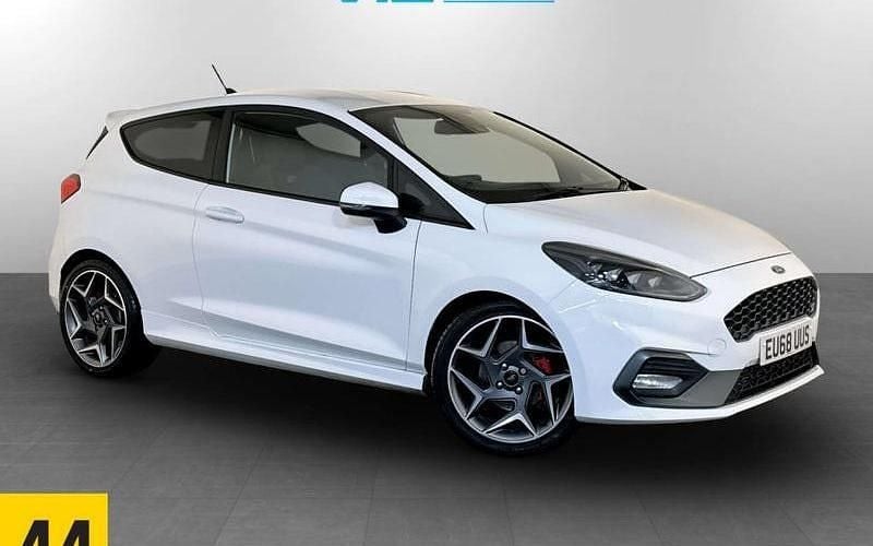 Used 2019 Ford Fiesta ST Hatchback | £10,295 (Good price) - Image 1/2