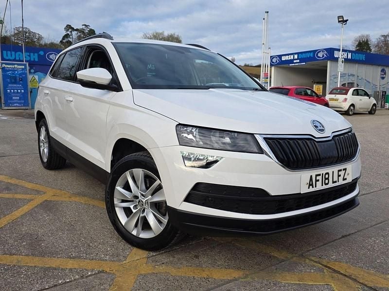 Used Skoda Karoq SE Technology 150 HP (110 kW) 2018 White SUV