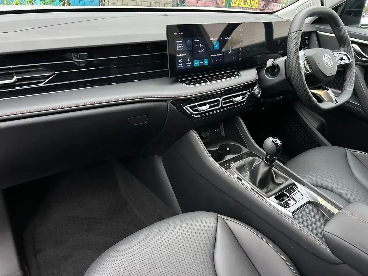 Usado MG HS SE 169 HP (124 kW) 2025 Branco SUV
