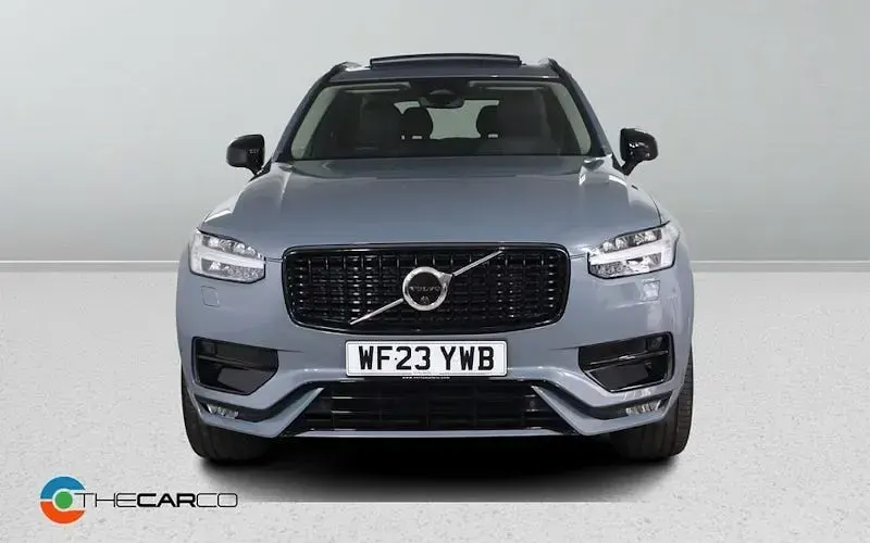 Used Volvo XC90 Plus 235 HP (172 kW) 2023 Grey SUV