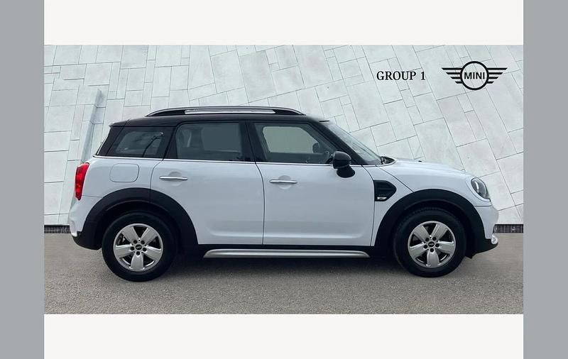 Used Mini Cooper Countryman 136 HP (100 kW) 2018 White SUV