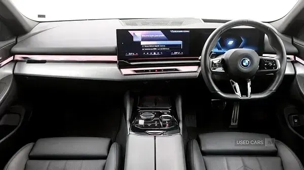 Used BMW i5 M Sport 250 kW (340 HP) 2024 White Sedan