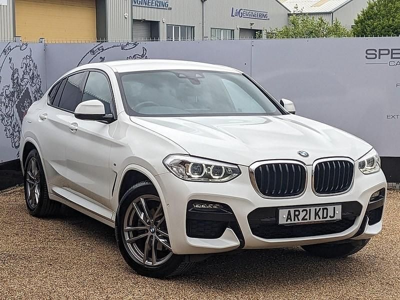 Alpine white Used 2021 BMW X4 M Sport SUV | £24,995 (Good price) - Image 1/4