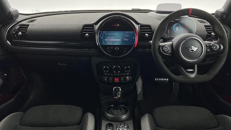 Used Mini John Cooper Works Clubman 302 HP (222 kW) 2023 Black Estate