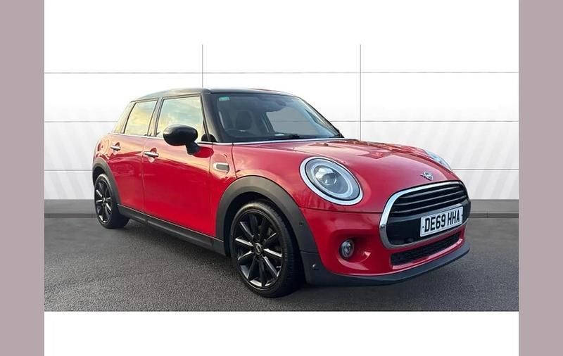 Red Used 2019 Mini Cooper Classic Hatchback | £11,919 (Fair price) - Image 1/4