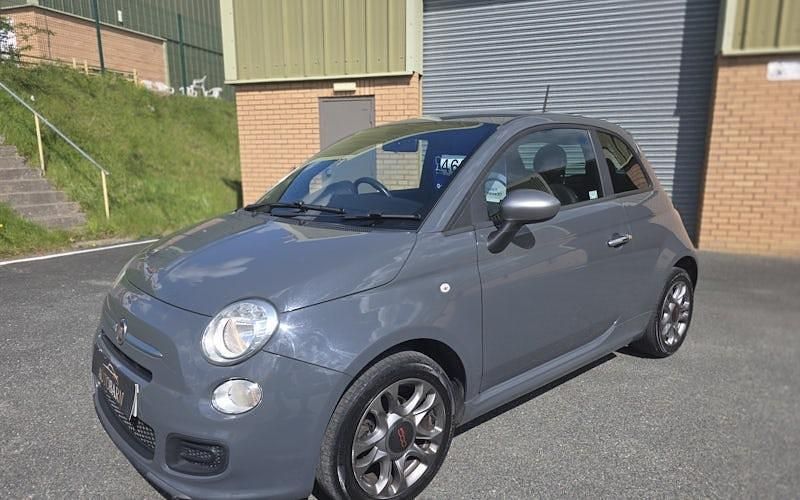 Begagnad Fiat 500 S 69 HK (50 kW) 2015 Halvkombi