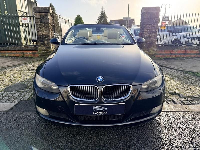 Used BMW 325 Cabriolet 194 HP (142 kW) 2008 Black Cabriolet
