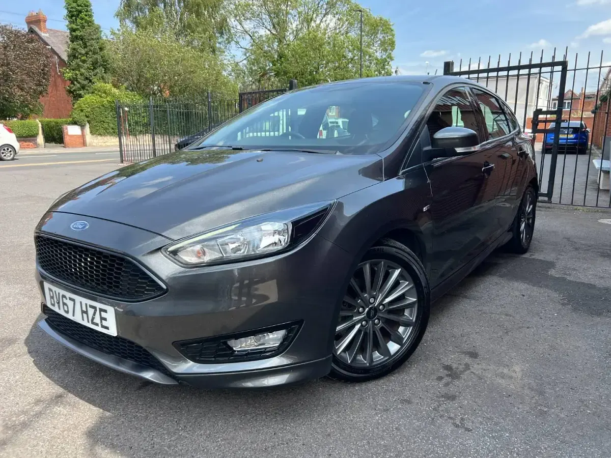 Used Ford Focus ST-Line 2017 Grey Hatchback