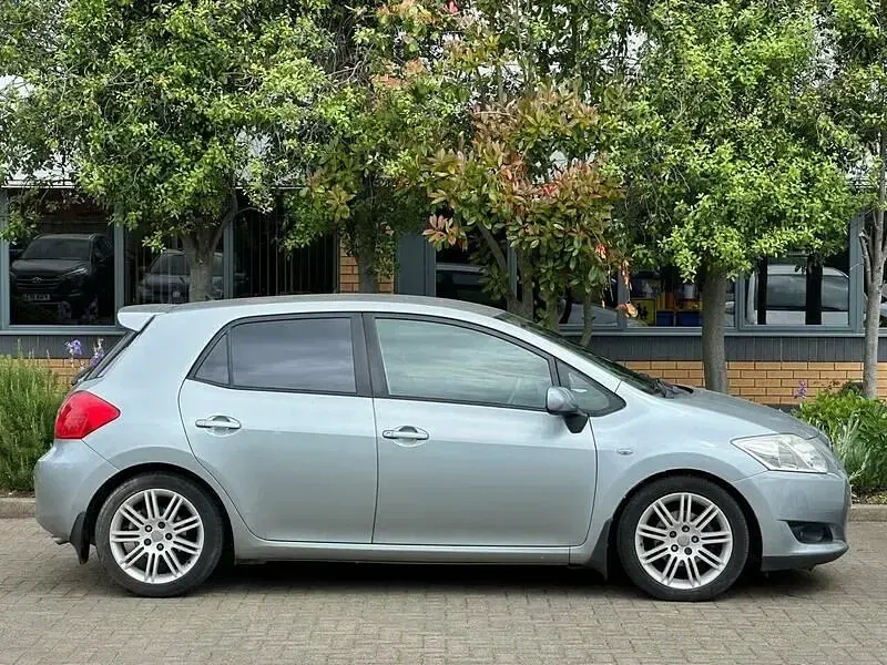 Used Toyota Auris SR 2008 Silver Hatchback