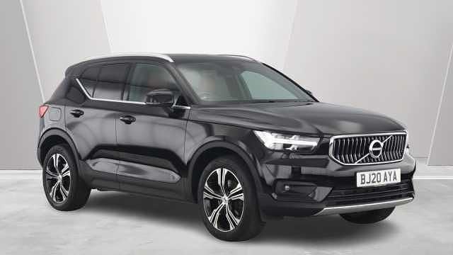 Black Used 2020 Volvo XC40 Inscription SUV | £25,624 (Good price) - Image 1/4