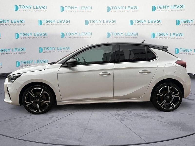 White Used 2022 Vauxhall Corsa Edition | £11,495 (Fair price) - Image 1/4