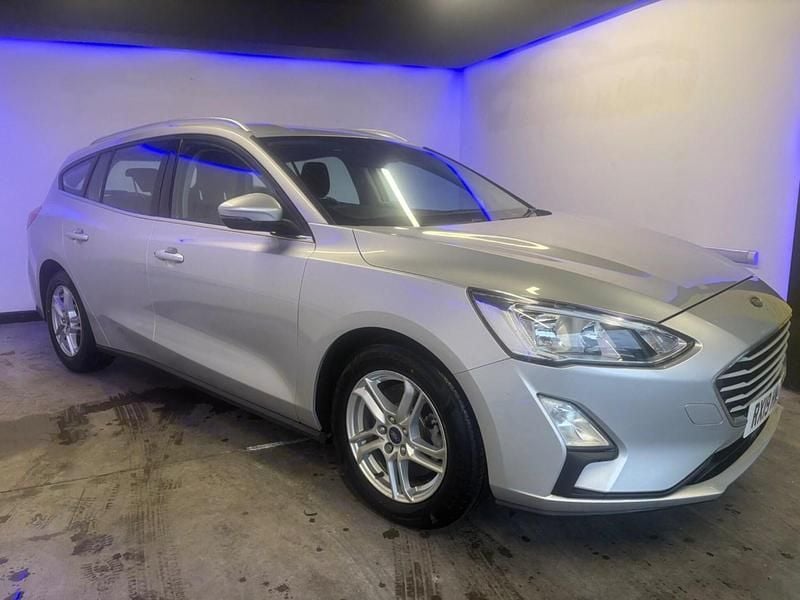 Used Ford Focus Zetec 95 HP (69 kW) 2025 Grey Estate