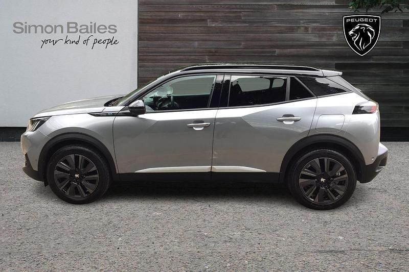 Grey Used 2022 Peugeot e-2008 Premium SUV | £13,995 (Fair price) - Image 1/3
