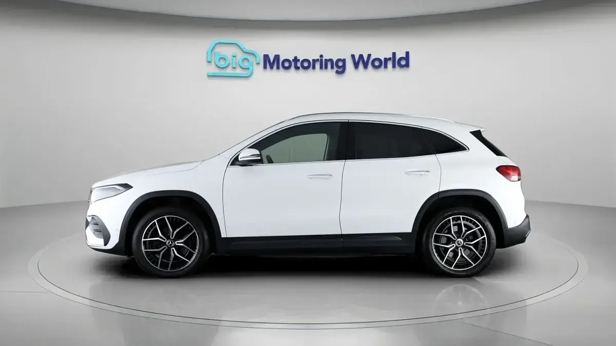 Used Mercedes EQA250+ AMG Line Premium 139 kW (190 HP) 2023 White SUV