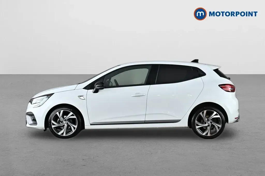 Used Renault Clio V RS Line 90 HP (66 kW) 2023 White Hatchback